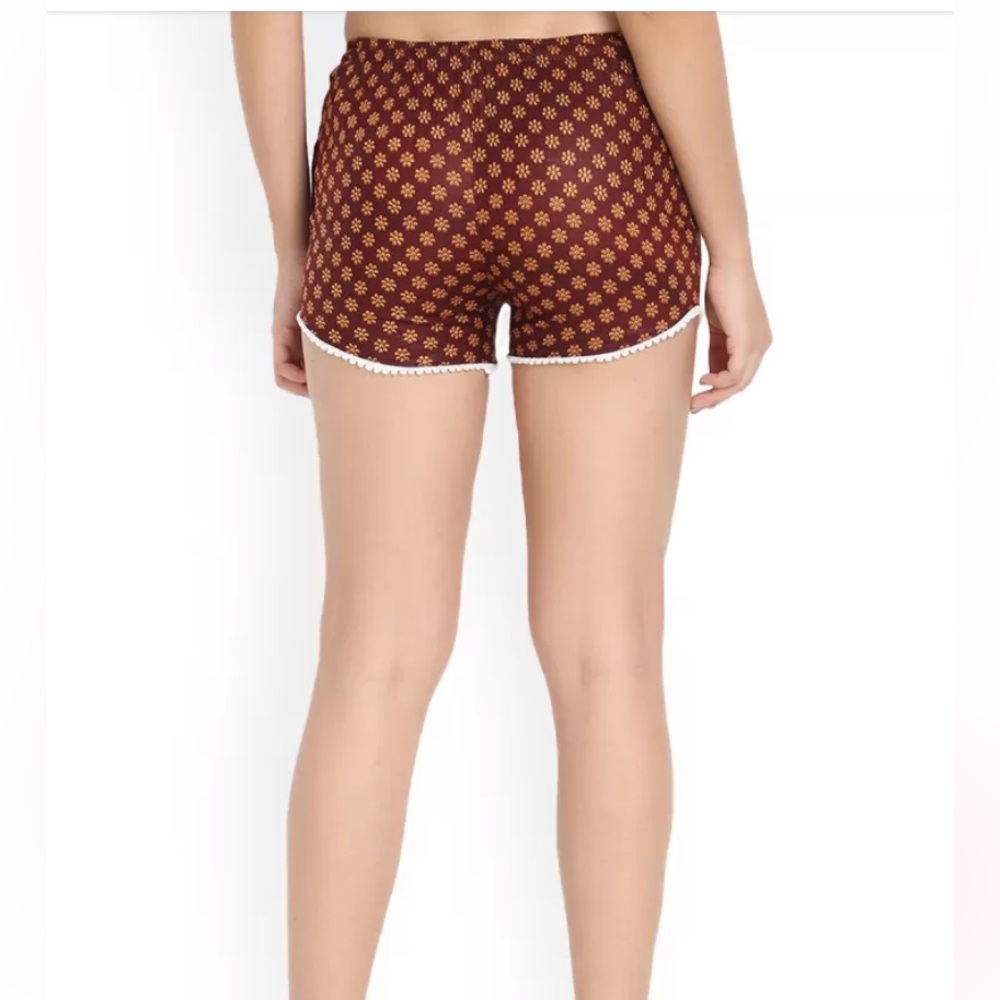 About A Girl X-LARGE Boho Pom Pom Elastic Waist Comfy
Patterned Shorts